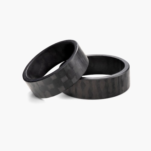 Obrączki ślubne: carbon, płaskie, 7 mm